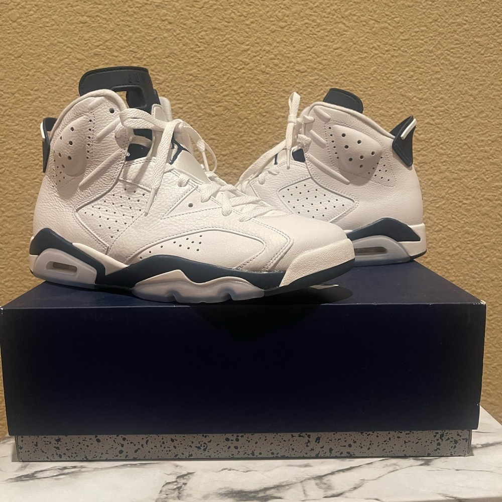 Jordan 6 White/ Navy